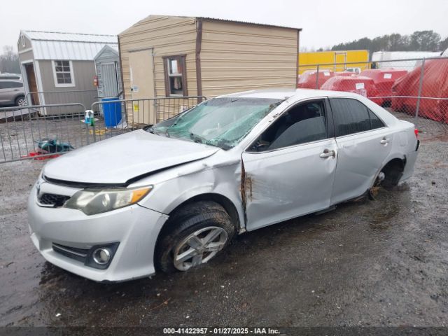 4T1BF1FK6EU348421 Toyota CAMRY SE