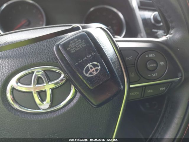 4T1B61HK2JU603184 Toyota CAMRY XSE