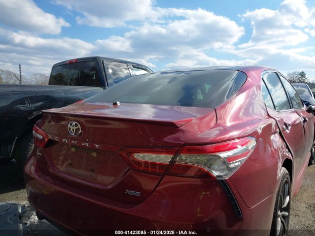 4T1B61HK2JU603184 Toyota CAMRY XSE