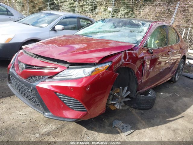 4T1B61HK2JU603184 Toyota CAMRY XSE