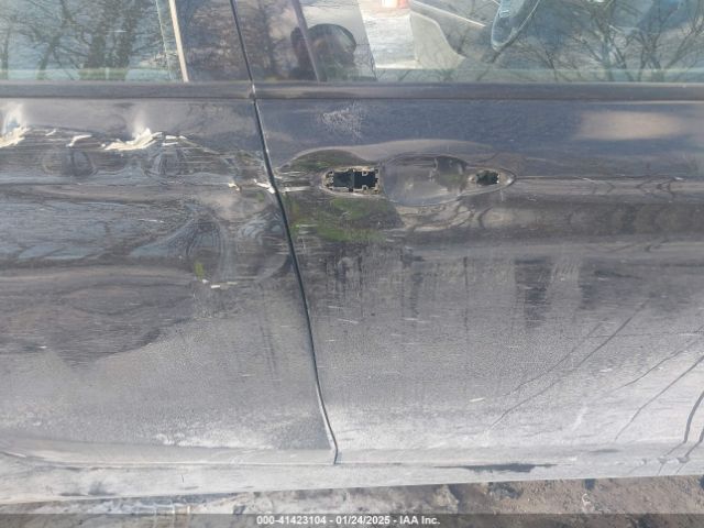 1C3CCCDG5GN176380 Chrysler 200 S