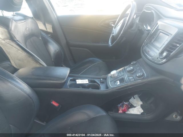1C3CCCDG5GN176380 Chrysler 200 S