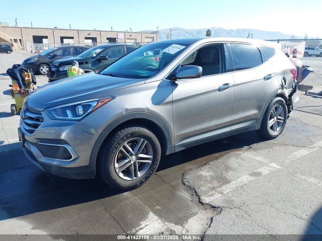 5NMZTDLBXJH105083 Hyundai Santa Fe Sport 2.4l