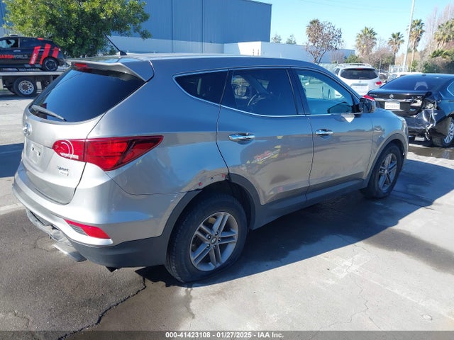 5NMZTDLBXJH105083 Hyundai Santa Fe Sport 2.4l