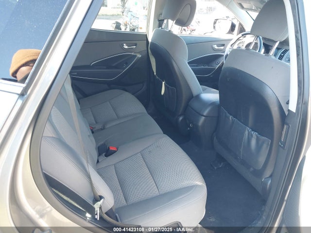 5NMZTDLBXJH105083 Hyundai Santa Fe Sport 2.4l