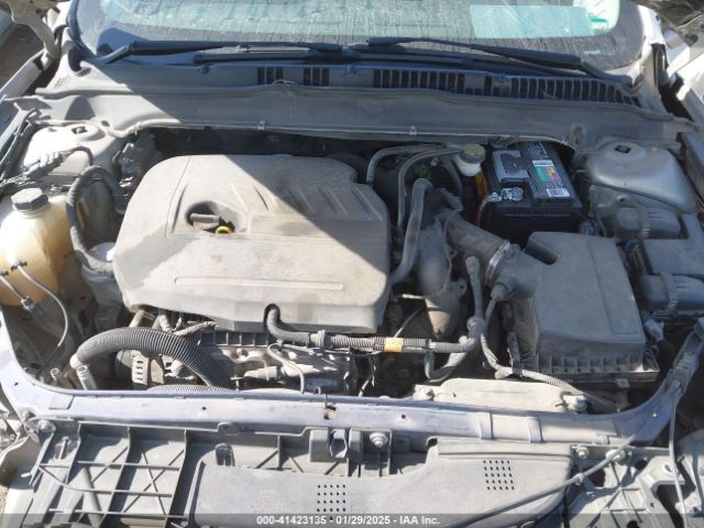 3FA6P0HD9FR182387 Ford FUSION SE