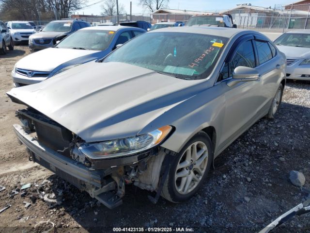 3FA6P0HD9FR182387 Ford FUSION SE