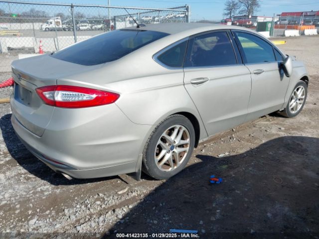 3FA6P0HD9FR182387 Ford FUSION SE