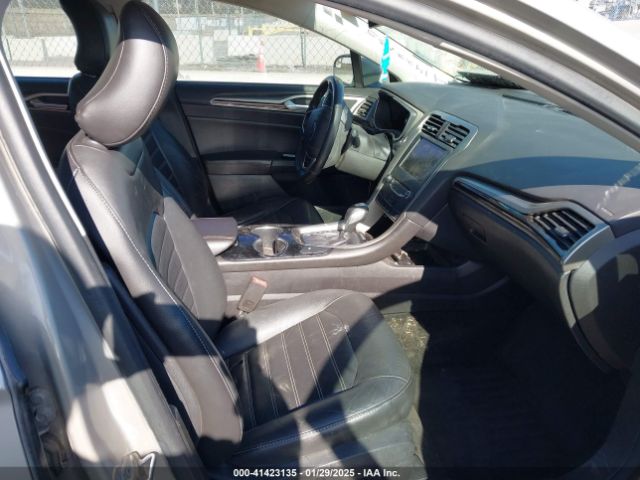 3FA6P0HD9FR182387 Ford FUSION SE