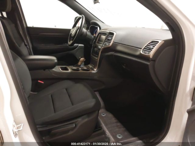 1C4RJFAG5GC497428 Jeep Grand Cherokee Laredo