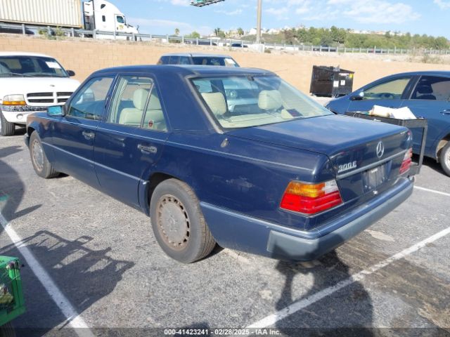 1992 MERCEDES-BENZ 300 WDBEA30D7NB624802 Photo 2