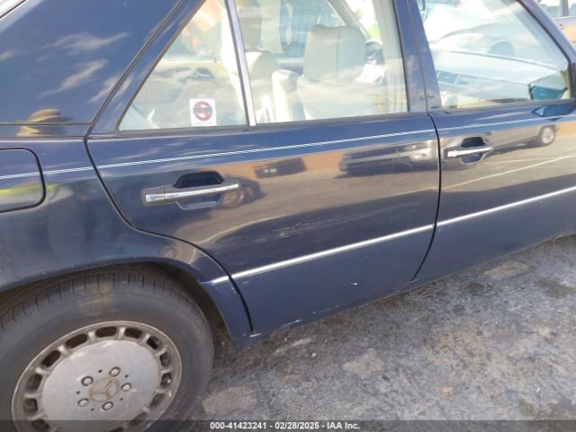 1992 MERCEDES-BENZ 300 WDBEA30D7NB624802 Photo 5