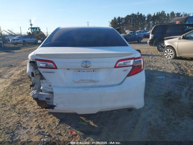 4T1BF1FK7EU454988 Toyota CAMRY SE