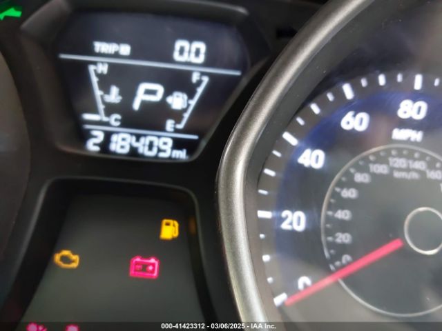 5NPDH4AE1EH483729 Hyundai ELANTRA SE