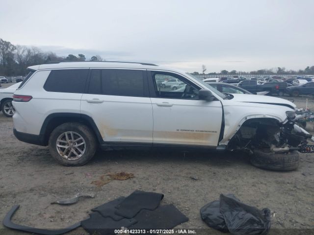 1C4RJJAG6N8608944 Jeep Grand Cherokee L Laredo 4x2