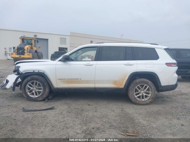 1C4RJJAG6N8608944 Jeep Grand Cherokee L Laredo 4x2