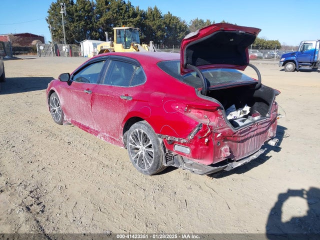 4T1B11HK5KU216189 Toyota CAMRY SE