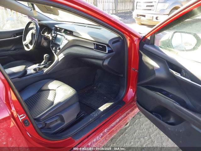 4T1B11HK5KU216189 Toyota CAMRY SE