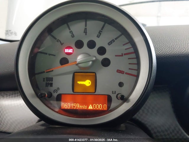 2009 MINI COOPER S WMWMF73519TW86932 Photo 6