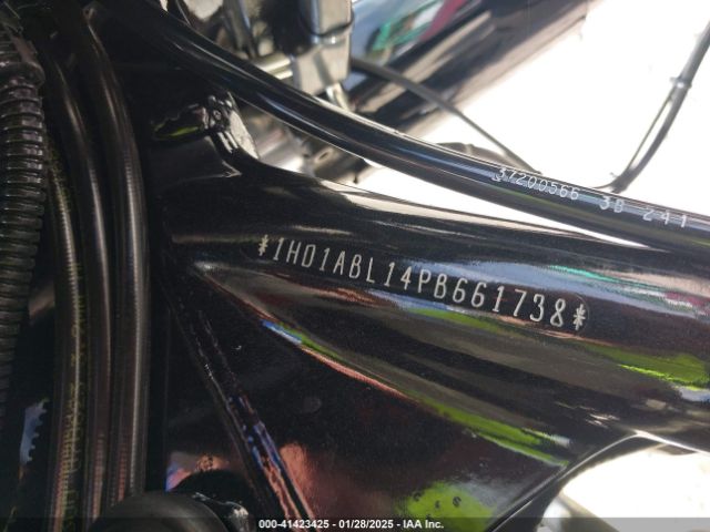 2023 HARLEY-DAVIDSON FLHXST 1HD1ABL14PB661738 Photo 9