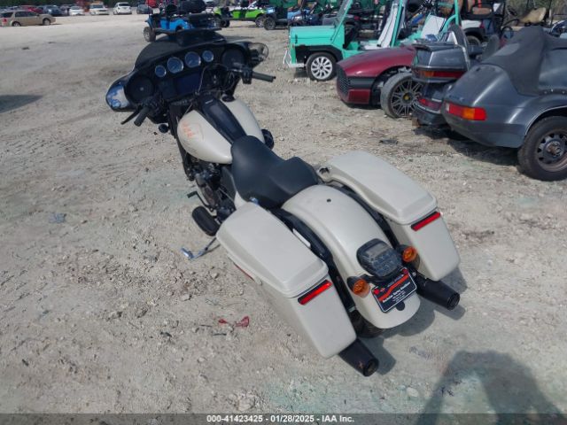 2023 HARLEY-DAVIDSON FLHXST 1HD1ABL14PB661738 Photo 2