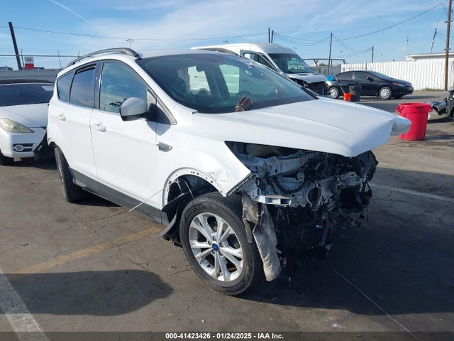 Ford ESCAPE SE 2018 1FMCU0GD2JUA58207 Image 1