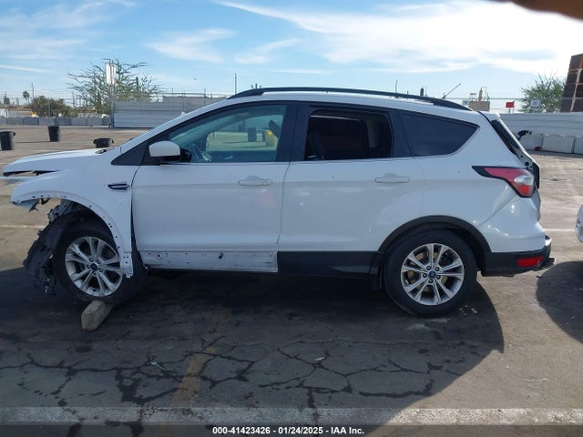 Ford ESCAPE SE 2018 1FMCU0GD2JUA58207 Image 13