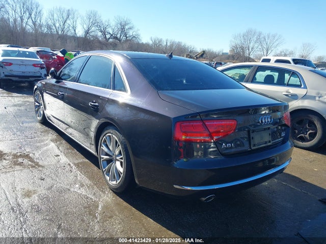 2011 AUDI A8 L WAURVAFD0BN013682 Photo 2