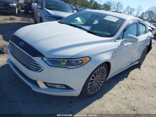 3FA6P0SU3HR152006 Ford Fusion Energi Titanium