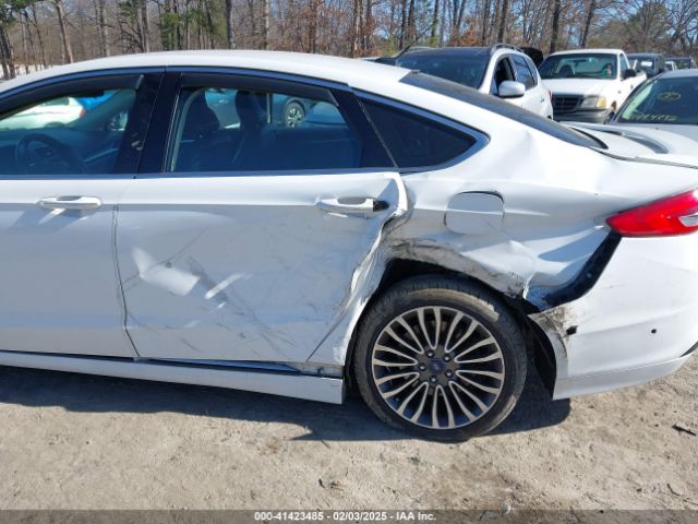 3FA6P0SU3HR152006 Ford Fusion Energi Titanium