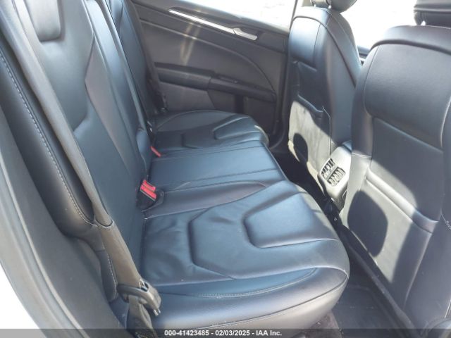 3FA6P0SU3HR152006 Ford Fusion Energi Titanium