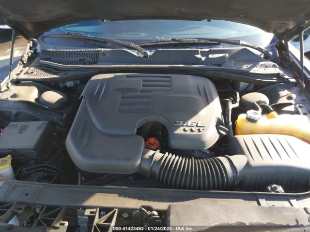 2C3CDZAG0GH195092 Dodge Challenger Sxt