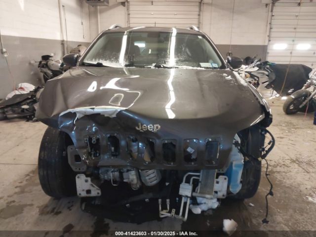 1C4PJMLB4KD458362 Jeep Cherokee Latitude Plus 4x4