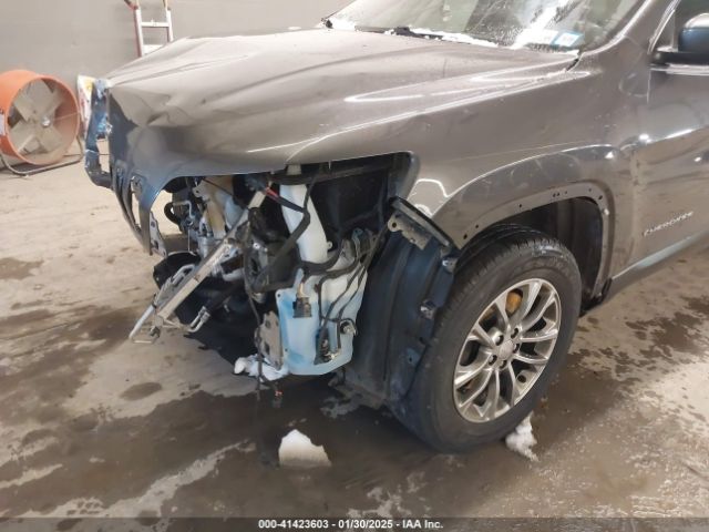 1C4PJMLB4KD458362 Jeep Cherokee Latitude Plus 4x4