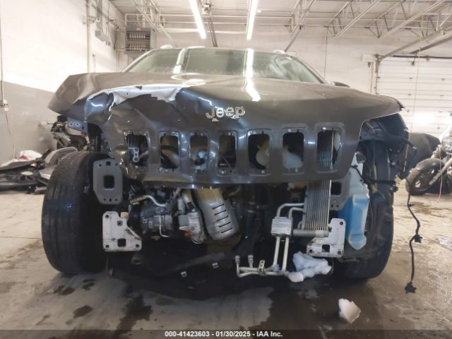 1C4PJMLB4KD458362 Jeep Cherokee Latitude Plus 4x4