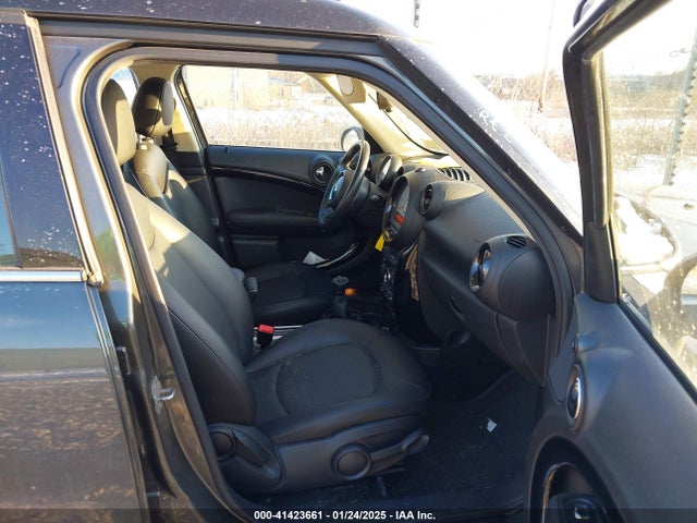 2013 MINI COUNTRYMAN WMWZB3C58DWM31146 Photo 4