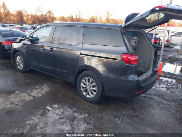 KIA SEDONA LX 2021 KNDMB5C17M6666739 Image 3