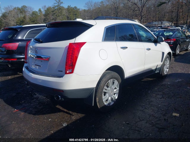 2016 CADILLAC SRX 3GYFNAE3XGS529408 Photo 3