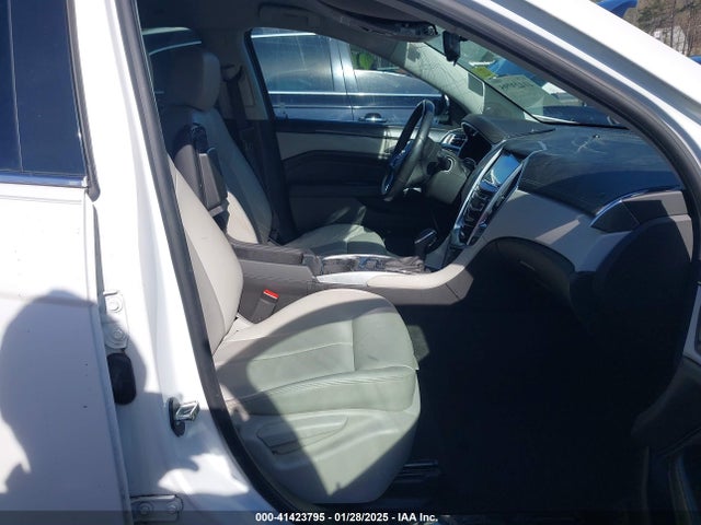2016 CADILLAC SRX 3GYFNAE3XGS529408 Photo 4