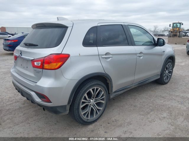 2019 MITSUBISHI OUTLANDER SPORT JA4AP3AU1KU035042 Photo 3