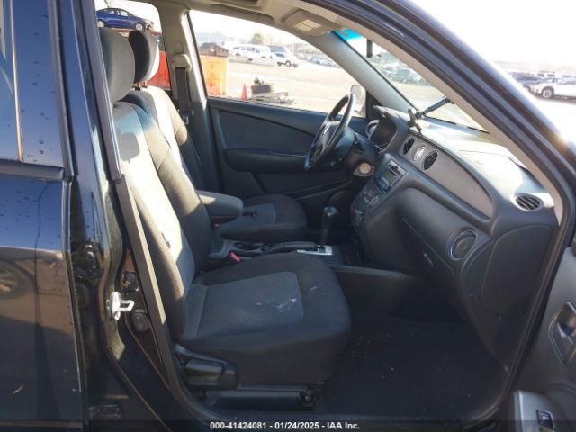 2005 MITSUBISHI OUTLANDER JA4LZ41F55U009302 Photo 4