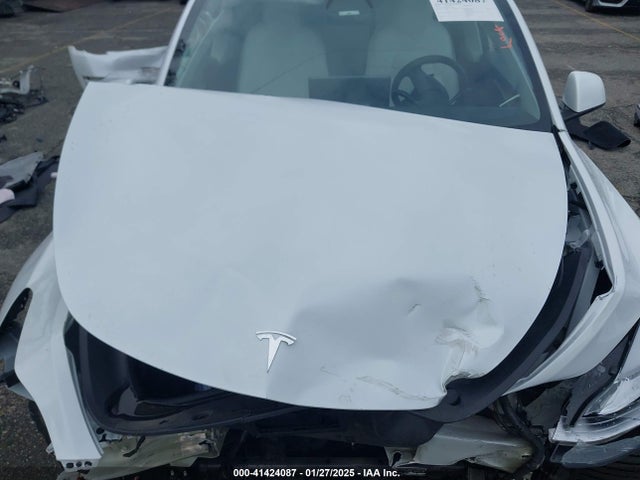 2023 TESLA MODEL Y 7SAYGDEE6PA125980 Photo 9