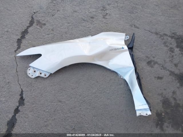 4T1B21HK5JU008406 Toyota Camry Hybrid Xle