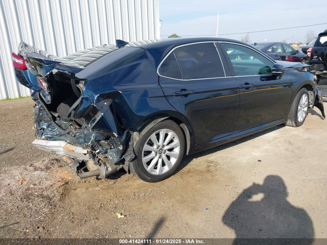 4T1B11HK6KU730987 Toyota CAMRY LE