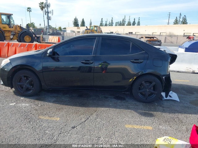 Toyota COROLLA LE 2016 5YFBURHE7GP542195 Image 13