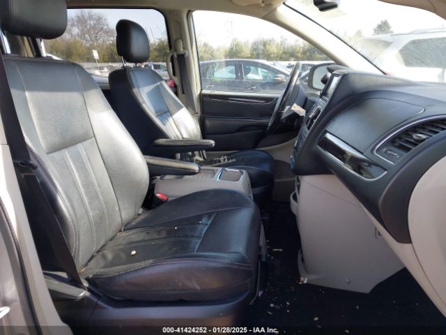 2013 CHRYSLER TOWN & COUNTRY 2C4RC1BG1DR656685 Photo 4
