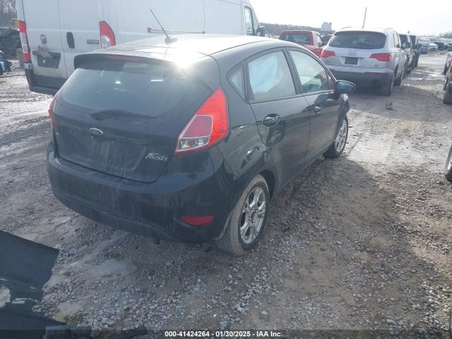 Ford FIESTA SE 2016 3FADP4EJ8GM107364 Image 4