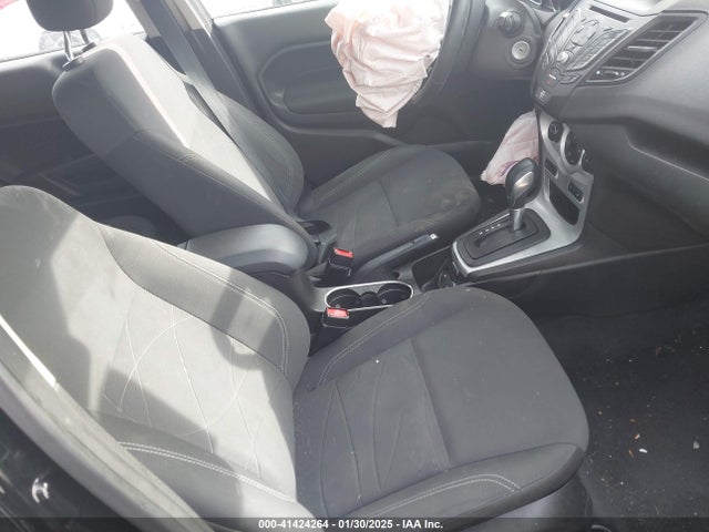 Ford FIESTA SE 2016 3FADP4EJ8GM107364 Image 5