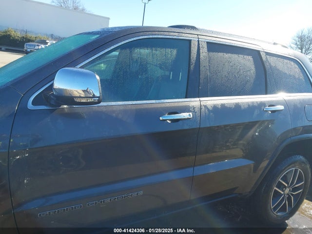 1C4RJEBG0JC472193 Jeep Grand Cherokee Limited 4x2