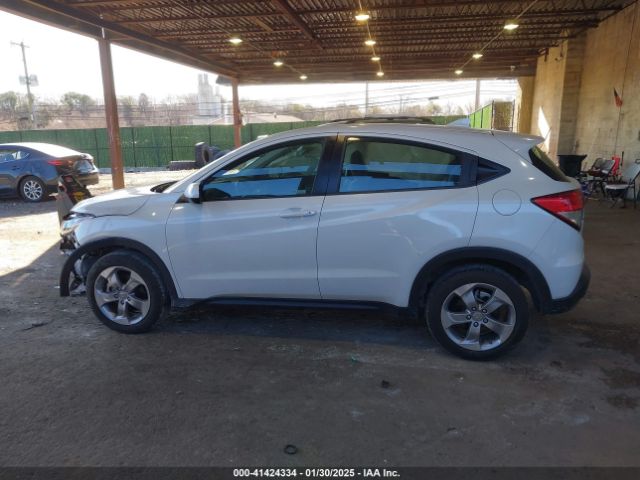 3CZRU6H31NM776195 Honda Hr-v Awd Lx